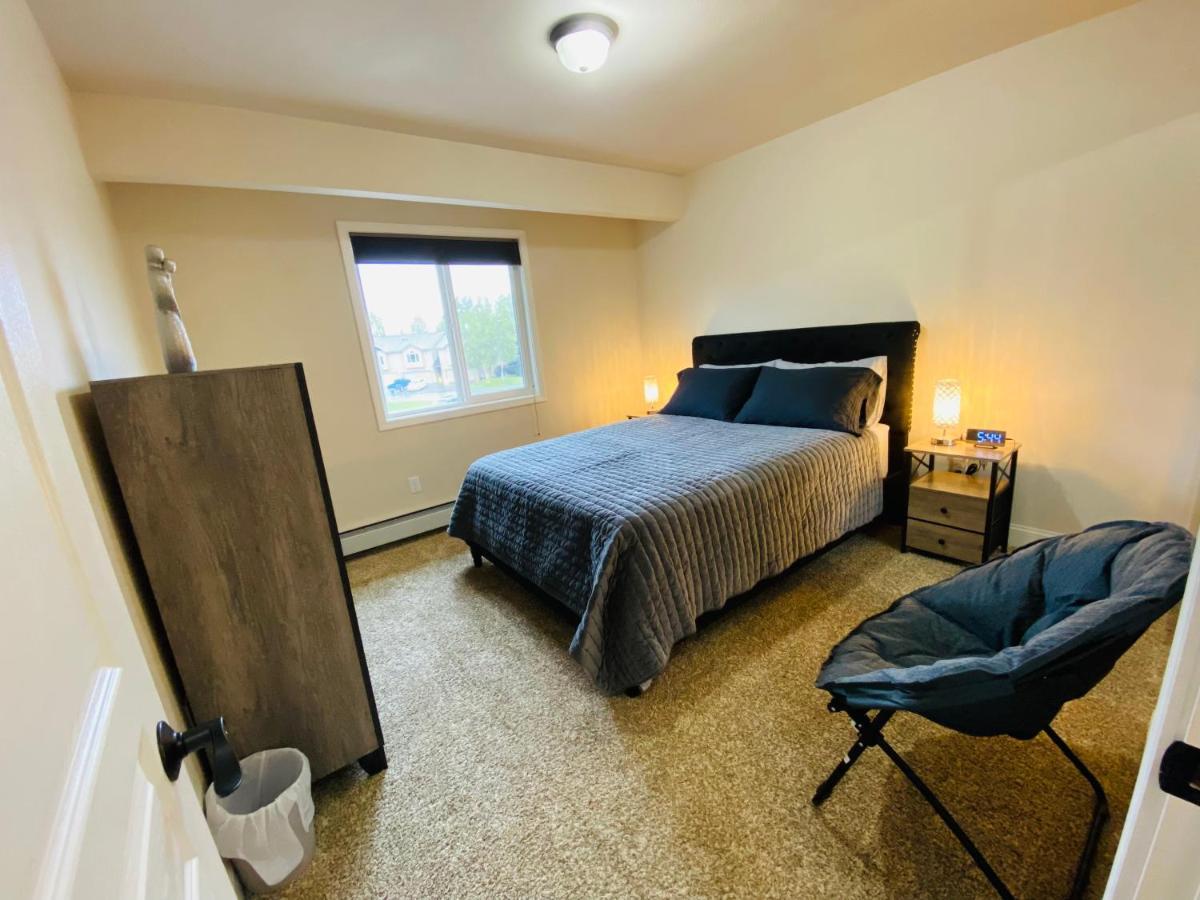 Beautiful 2 Bedroom 1 Bath Apartment With Private Garage Anchorage Extérieur photo