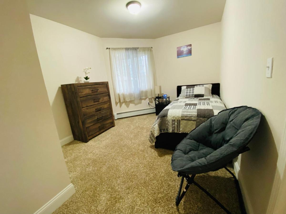 Beautiful 2 Bedroom 1 Bath Apartment With Private Garage Anchorage Extérieur photo