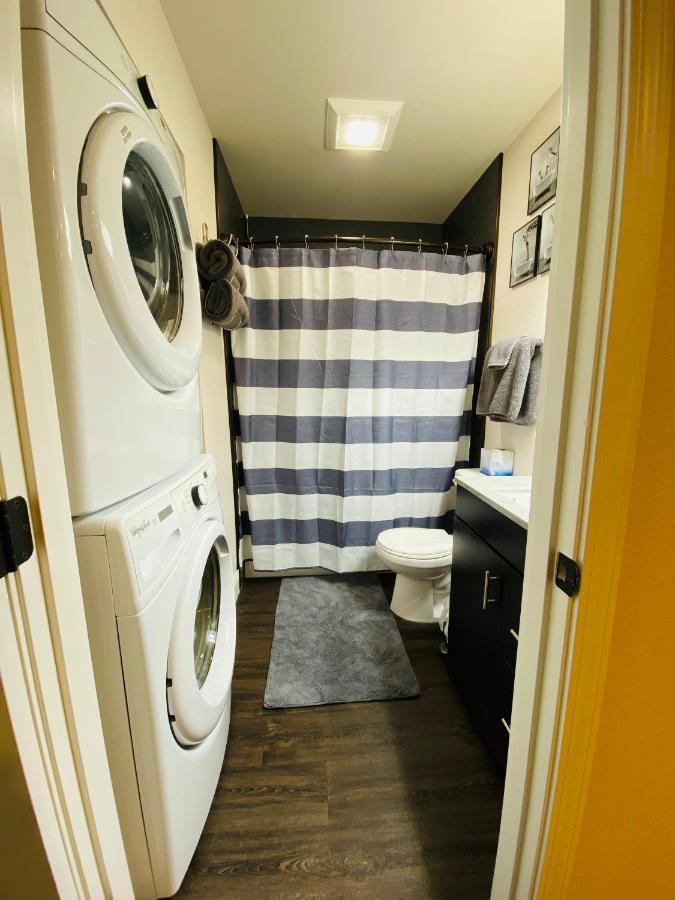 Beautiful 2 Bedroom 1 Bath Apartment With Private Garage Anchorage Extérieur photo